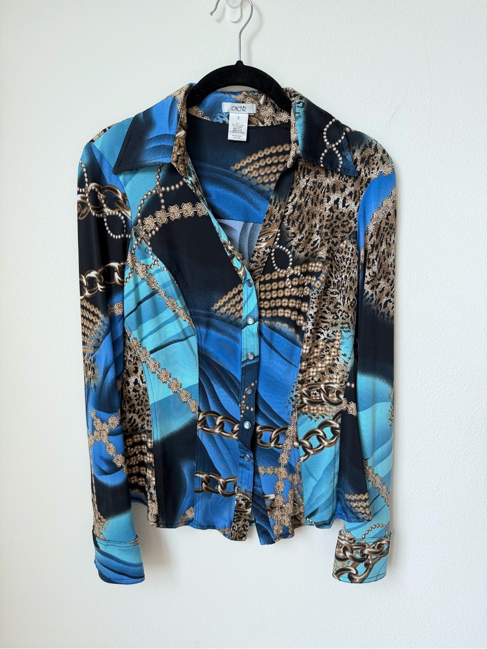 Cache Blue & Black Chain-Print Button-Down Blouse